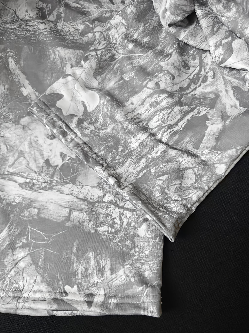 Men's Casual Snowflake Print Pants - Light Grey Winter-Ready Trousers with Elastic Waist & Drawstring, Machine Washable Durable Fabric for Everyday & Festive Occasions (Regular Fit)