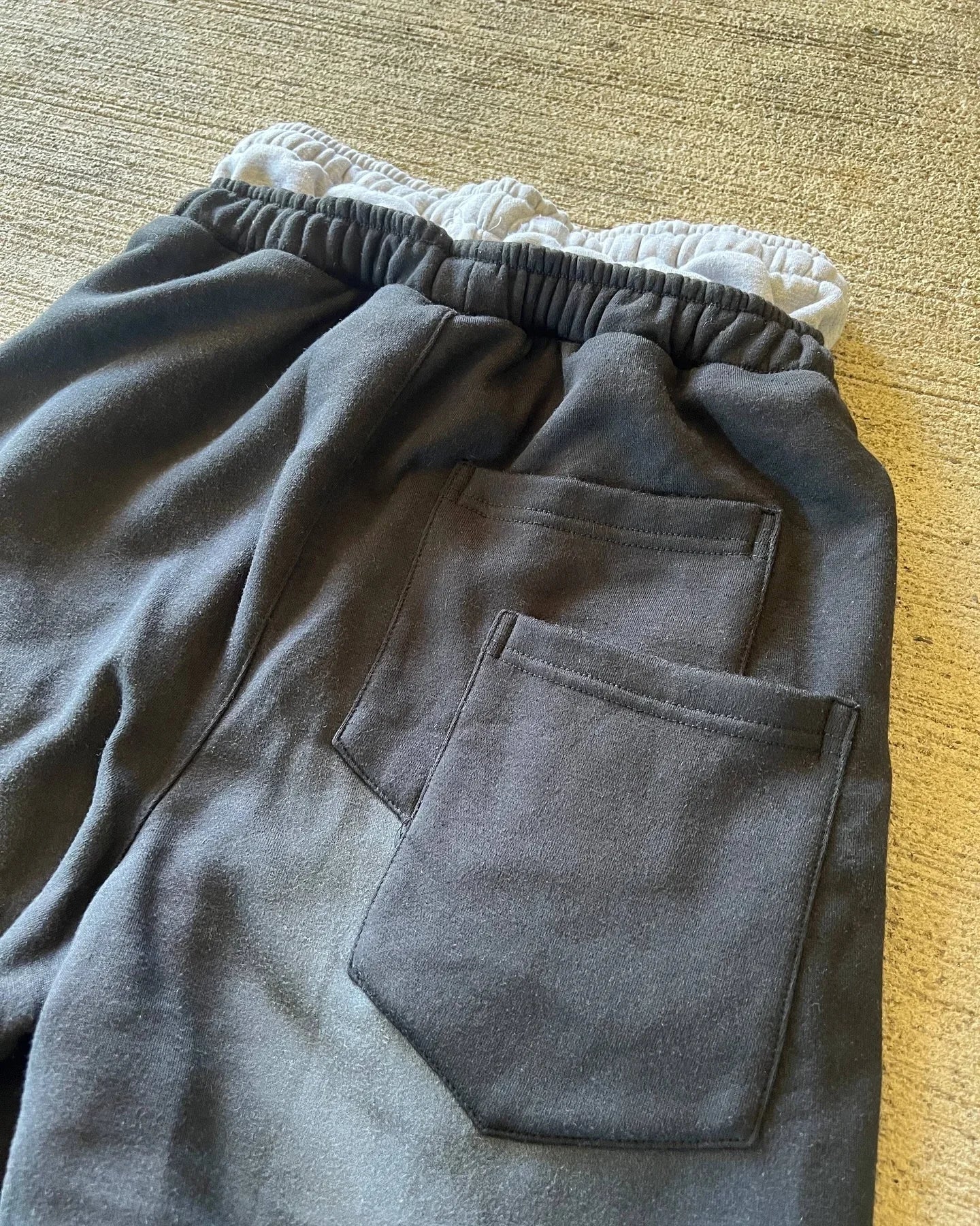 American Letter Patch Retro Double Layer Design Y2K Pants Baggy Sweatpants Men Hip Hop Gothic Elastic Waist Jogging Casual Pants