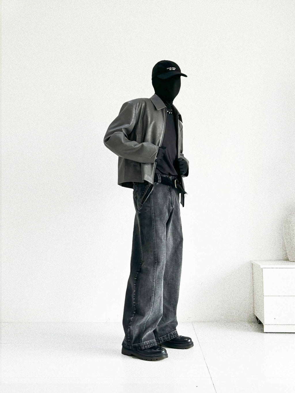 Black Baggy Rigid Jeans