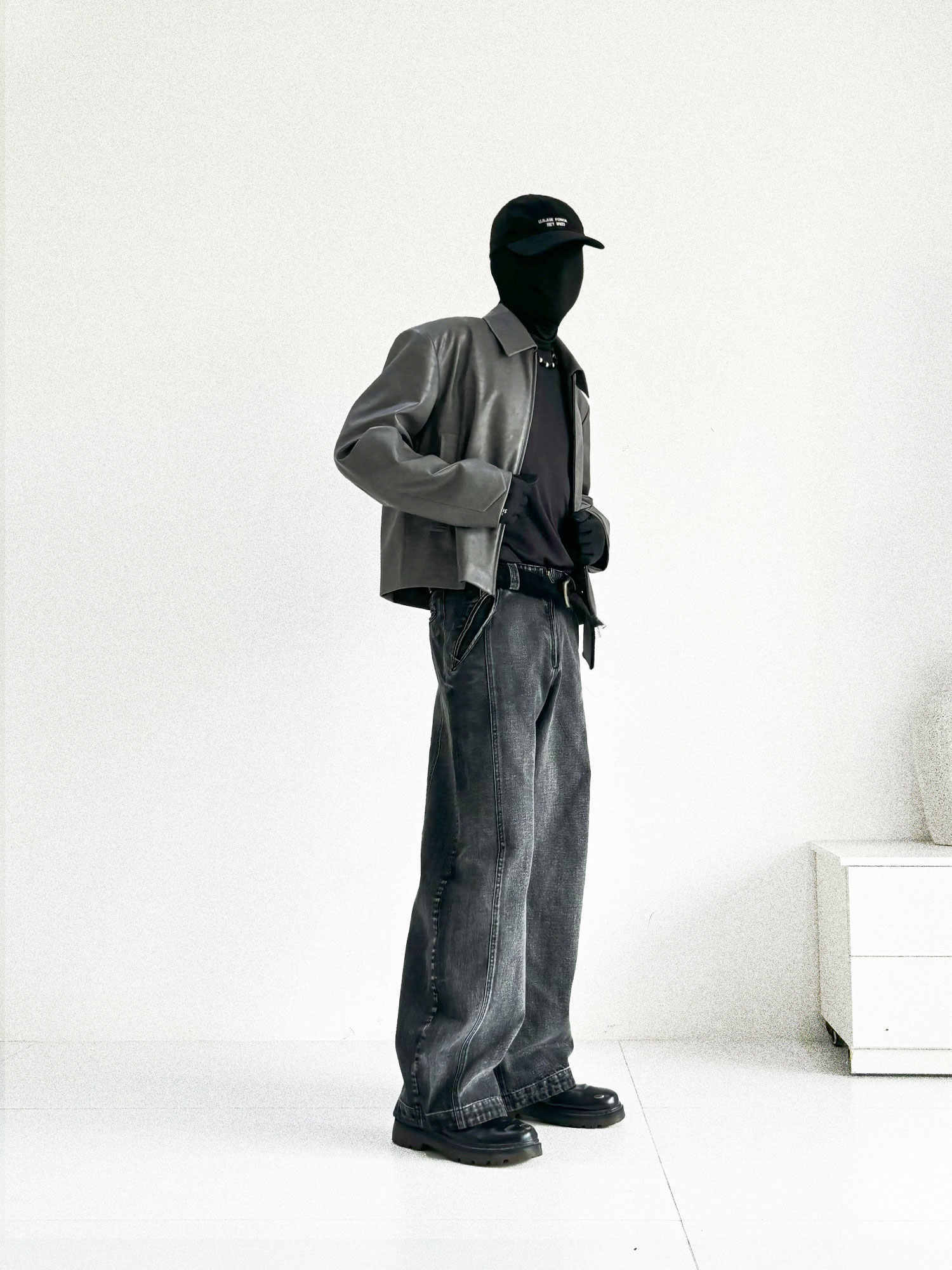 Black Baggy Rigid Jeans