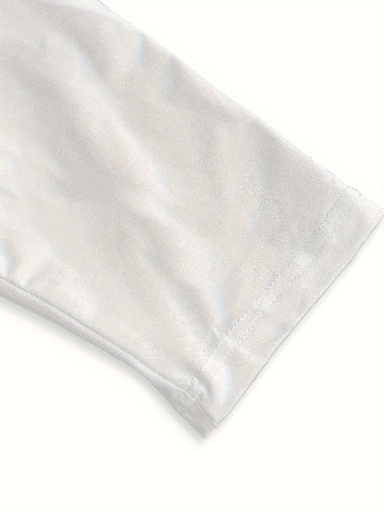 Casual Sportswear for Men, Featuring a Versatile Long-Sleeve Design with a Letter Print, Suitable for Spring And Autumn. It Can Be Paired with a Short-Sleeve Letter Print T-Shirt for Outdoor Activities in Autumn And