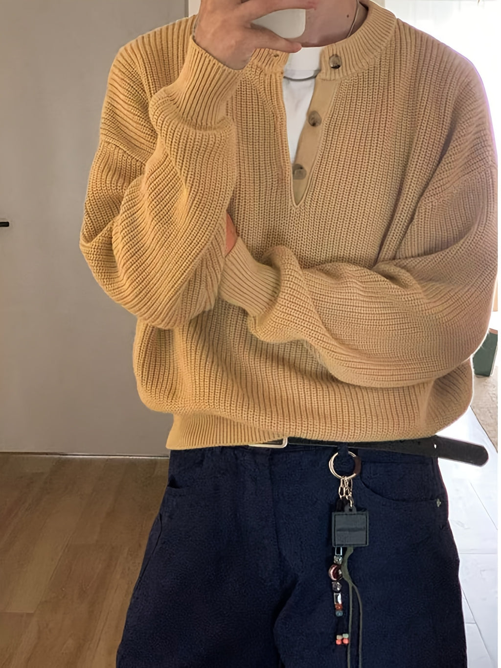 American-Style Henley Sweater for a Relaxed And Sophisticated Autumn-Winter Look for Men, Knit